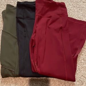Lululemon crop workout pants x3
